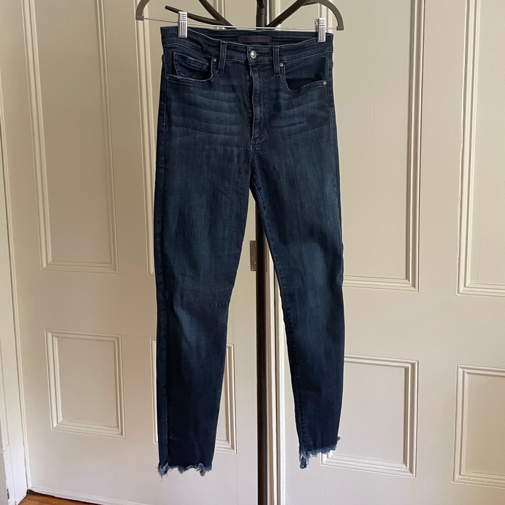 Joe’s High Rise Skinny Ankle Jeans. “Shark Bite” Hem. Size 27. Dark Blue.